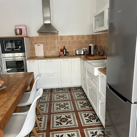 Apartment Casa Andrea Agreable T3 Avec Grand Jardin A 3mn De La *